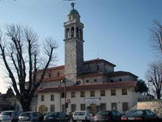 piazza moruzzo, Immagini di Moruzzo e Borghi